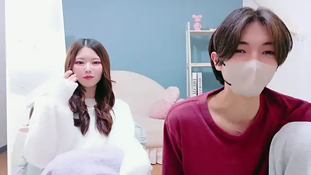 Reto-sama online show from 12-01-25, 01:12