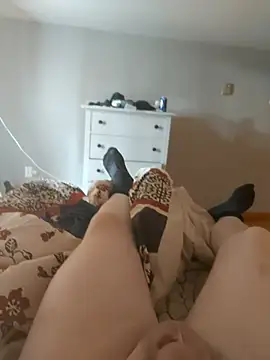 Lavoieya online show from 10-24-25, 05:45