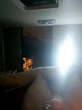 Lavoieya online show from 11-16-25, 09:25