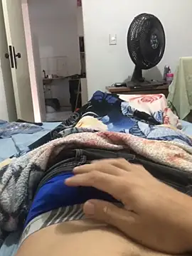 Snapshot of entraparasaber chatting on 10-06-25, 09:10 entraparasaber online show from 10-06-25, 09:10