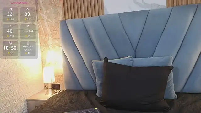 angel  red  online show from 03-19-26, 03:17