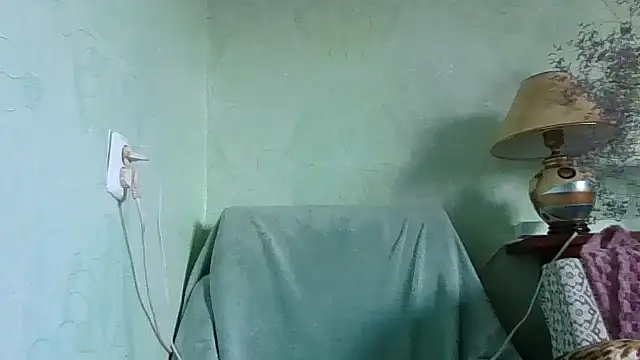 Snapshot of TianaQLove chatting on 10-12-25, 12:28 TianaQLove online show from 10-12-25, 12:28