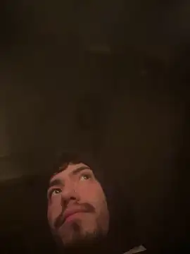 Snapshot of theone3121 chatting on 10-15-25, 11:40 theone3121 online show from 10-15-25, 11:40