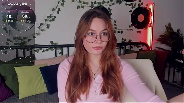 LanaAirlie online show from 11-15-25, 03:10