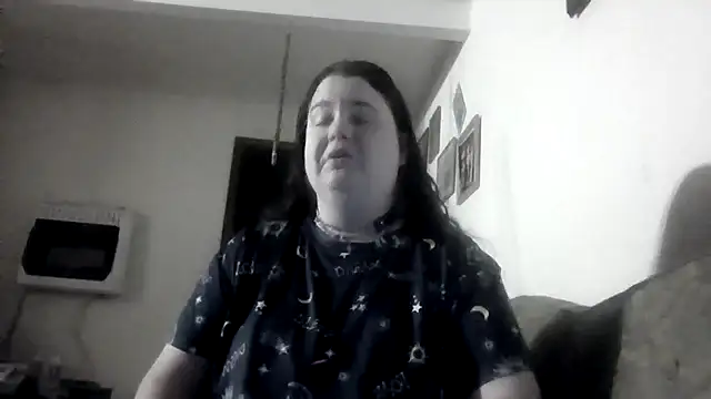 Snapshot of LittleBunny3 chatting on 12-01-25, 11:38 LittleBunny3 online show from 12-01-25, 11:38