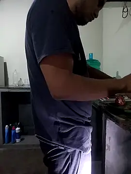 Bosssweet22cm online show from 11-18-25, 12:26