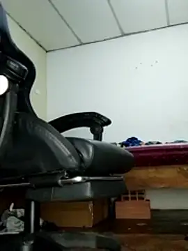 Bosssweet22cm online show from 12-13-25, 08:04