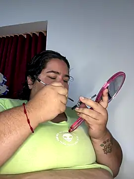 Snapshot of Mariana_cooper_07 chatting on 10-16-25, 07:44 Mariana cooper 07 online show from 10-16-25, 07:44