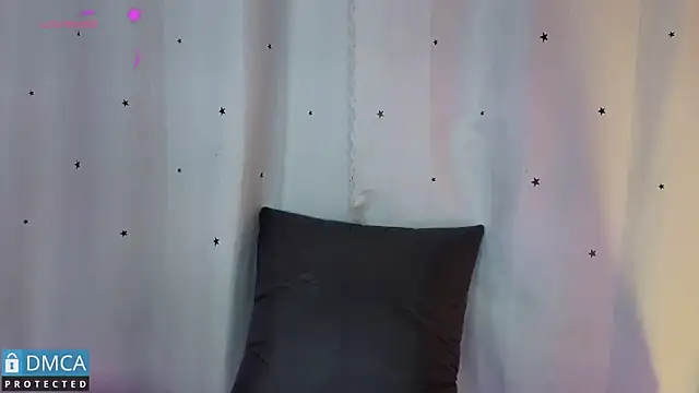 Snapshot of Jessi_Walker chatting on 06-19-26, 03:12 Jessi Walker online show from 06-19-26, 03:12