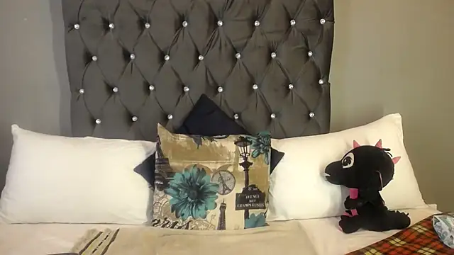 BIG BOOBSxXxX online show from 03-08-26, 04:21