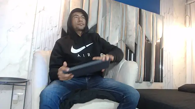 Morganandmegan online show from 10-15-25, 11:07