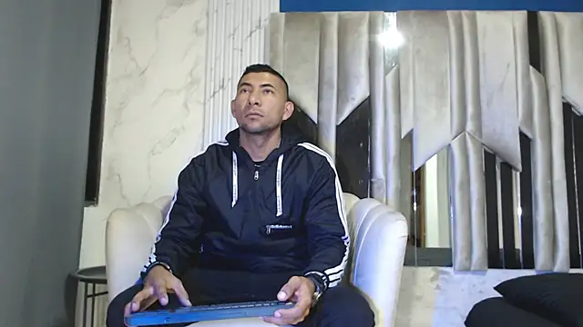 Morganandmegan online show from 09-29-25, 11:16