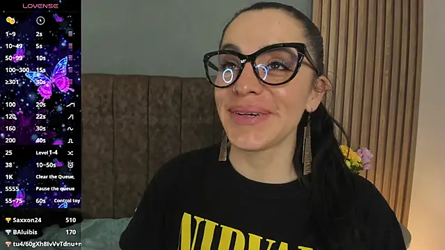 IsisNoir online show from 04-09-26, 01:07