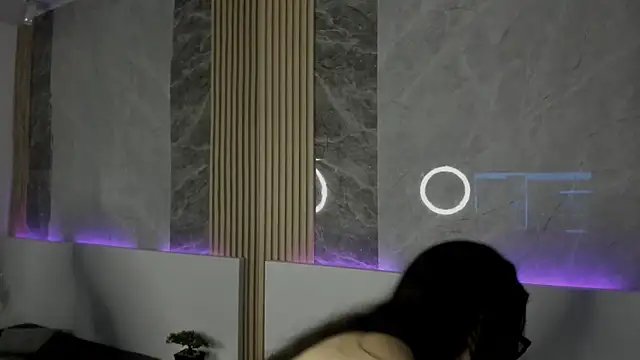 IsisNoir online show from 09-08-25, 07:35