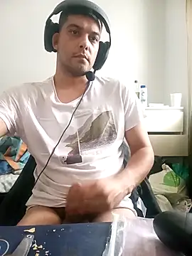 ghostfu1996 online show from 04-10-26, 02:02