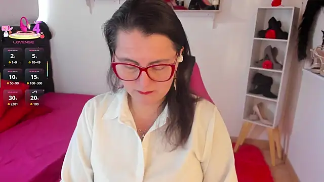 Snapshot of D_Martii chatting on 09-14-25, 12:05 D Martii online show from 09-14-25, 12:05