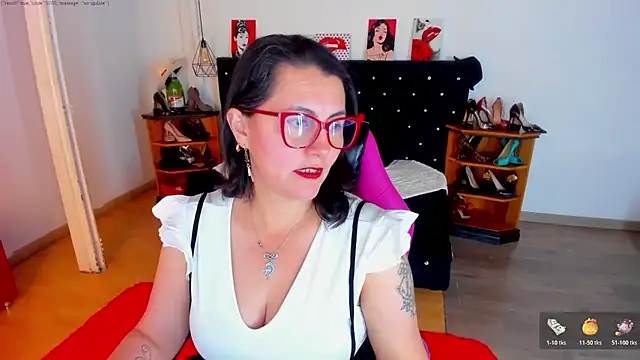 Snapshot of D_Martii chatting on 10-20-25, 01:55 D Martii online show from 10-20-25, 01:55