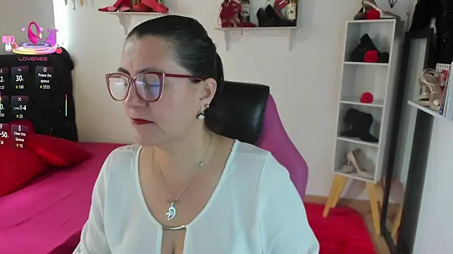 Snapshot of D_Martii chatting on 09-12-25, 02:39 D Martii online show from 09-12-25, 02:39
