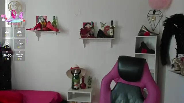 Snapshot of D_Martii chatting on 09-16-25, 12:28 D Martii online show from 09-16-25, 12:28