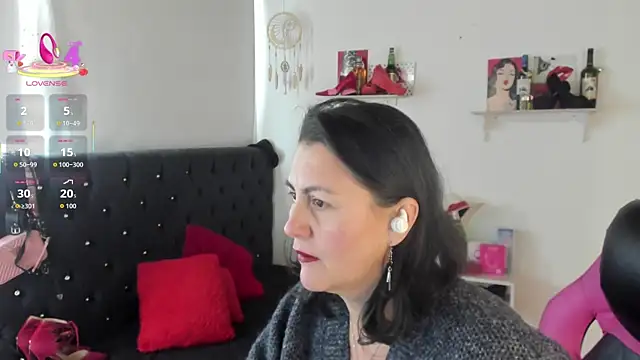 Snapshot of D_Martii chatting on 09-23-25, 12:34 D Martii online show from 09-23-25, 12:34