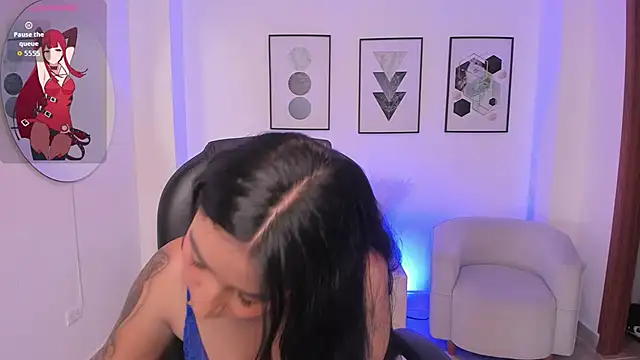 Snapshot of Beverly_johnson chatting on 01-16-26, 04:05 Beverly johnson online show from 01-16-26, 04:05