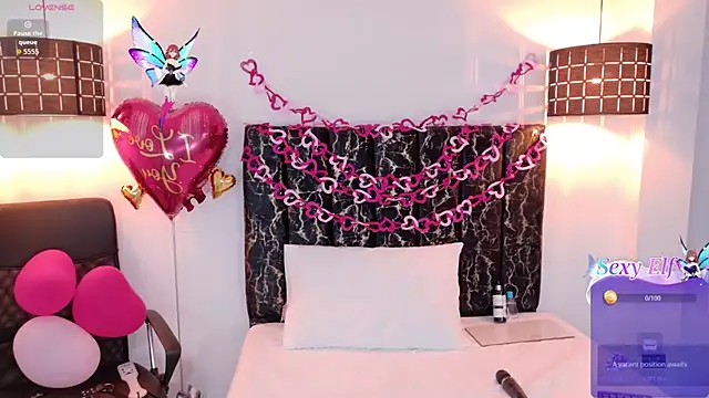 Snapshot of evvaa_moon69 chatting on 02-10-26, 12:37 evvaa moon69 online show from 02-10-26, 12:37