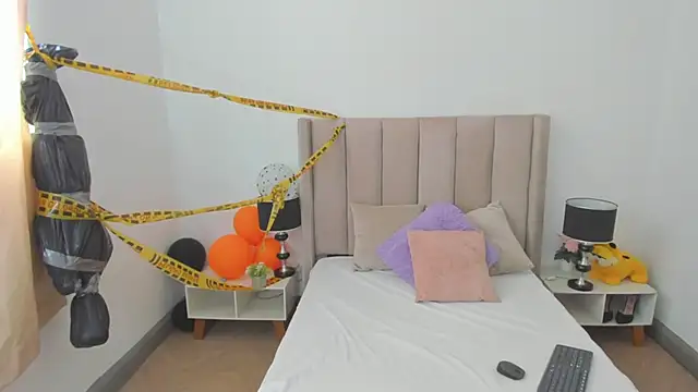 evvaa moon69 online show from 10-10-25, 12:50