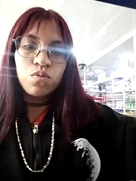 Snapshot of Katyuskka_love chatting on 11-03-25, 09:07 Katyuskka love online show from 11-03-25, 09:07