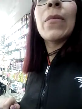 Snapshot of Katyuskka_love chatting on 10-22-25, 07:24 Katyuskka love online show from 10-22-25, 07:24