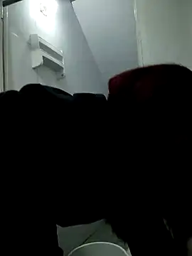 Snapshot of Katyuskka_love chatting on 11-21-25, 05:01 Katyuskka love online show from 11-21-25, 05:01