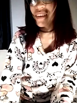 Snapshot of Katyuskka_love chatting on 11-01-25, 04:08 Katyuskka love online show from 11-01-25, 04:08