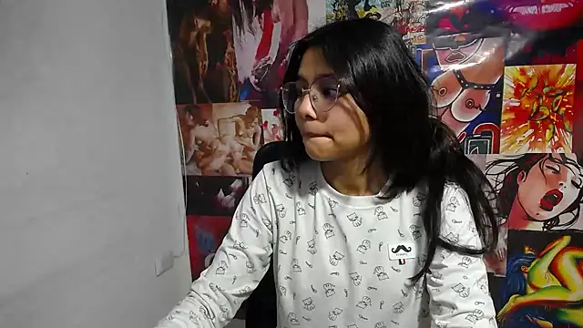 SofieLove 01 online show from 11-04-25, 07:12