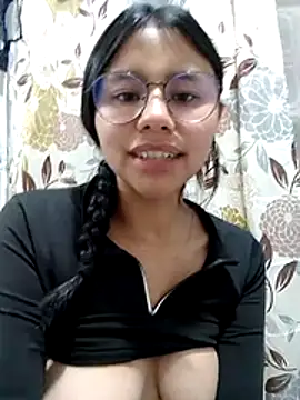 SofieLove 01 online show from 03-13-26, 09:14