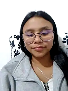 SofieLove 01 online show from 04-06-26, 08:54