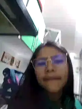 SofieLove 01 online show from 11-29-25, 07:08