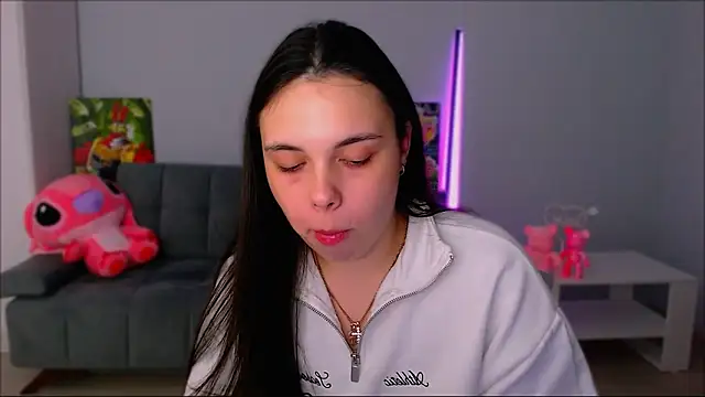 queenofthesense  online show from 10-29-25, 05:34