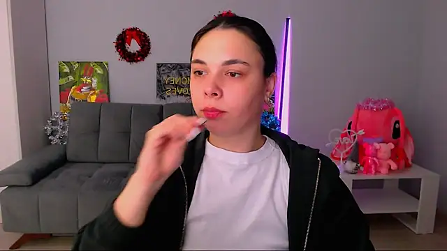 queenofthesense  online show from 11-27-25, 12:49