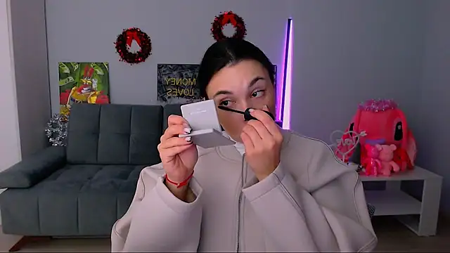 queenofthesense  online show from 11-29-25, 02:50