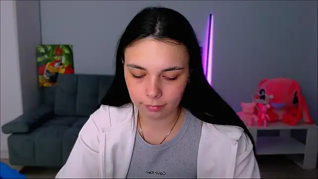 queenofthesense  online show from 11-02-25, 04:56