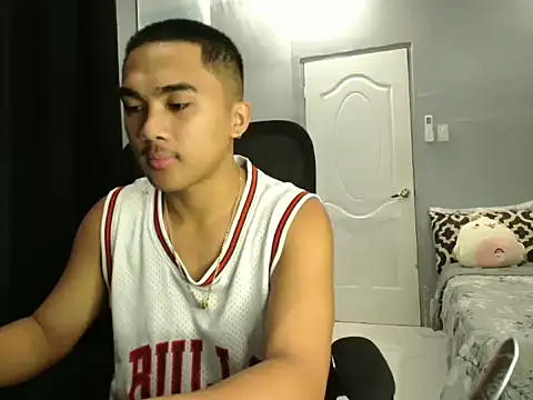 pinoyAdrianneXXX online show from 09-29-25, 10:26