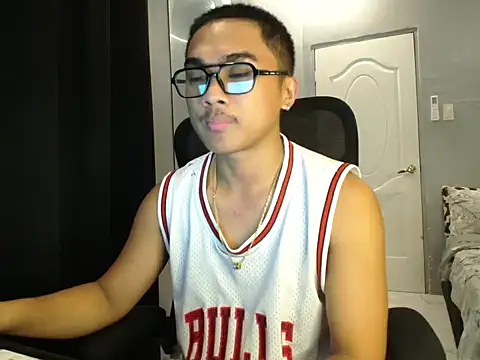 pinoyAdrianneXXX online show from 10-13-25, 02:13