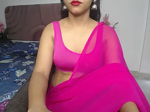 Snapshot of Hot_Queen2 chatting on 09-27-25, 07:03 Hot Queen2 online show from 09-27-25, 07:03