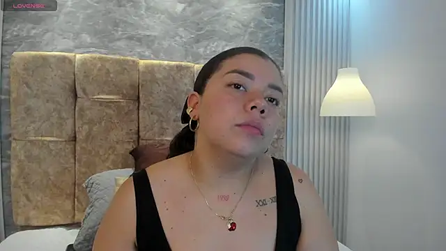 leilapons online show from 11-14-25, 05:38