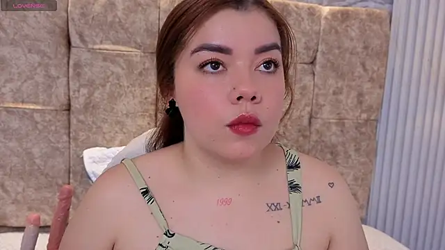 Snapshot of leilapons chatting on 02-12-26, 07:13 leilapons online show from 02-12-26, 07:13