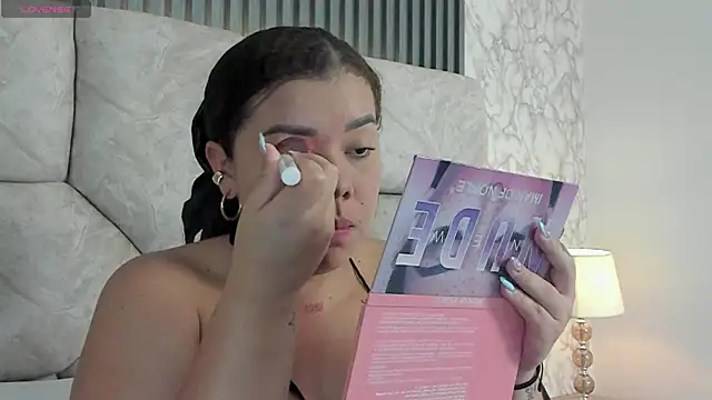 leilapons online show from 10-16-25, 07:33