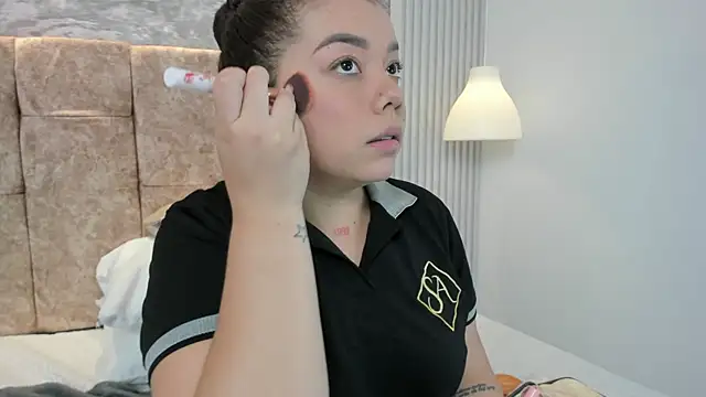 leilapons online show from 10-05-25, 04:31