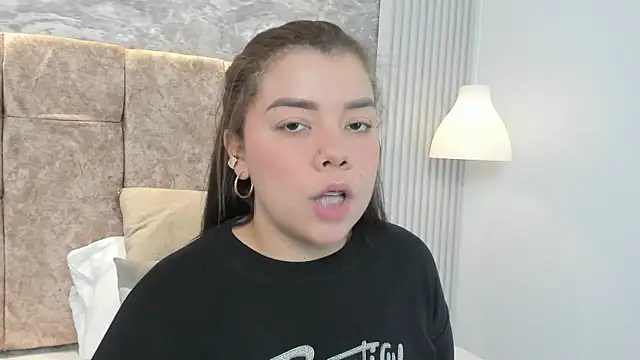 leilapons online show from 10-09-25, 04:51