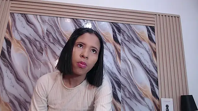 Samantha Fox69  online show from 11-06-25, 03:27