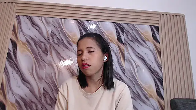 Samantha Fox69  online show from 04-08-26, 02:13