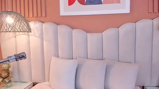 noa moon online show from 03-29-26, 03:08